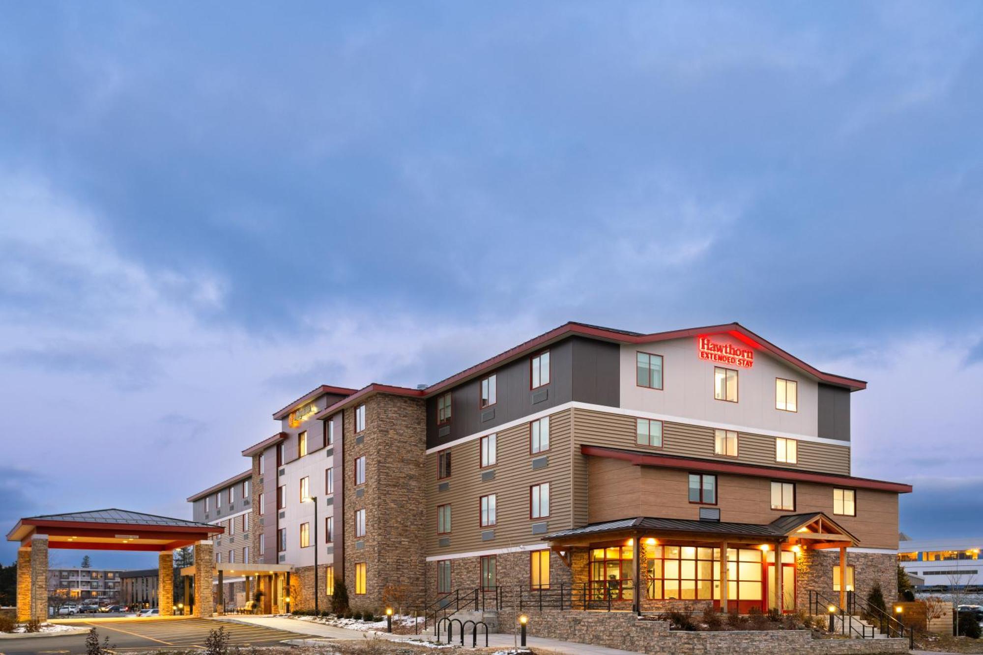 Hawthorn Extended Stay By Wyndham Williston Burlington Buitenkant foto